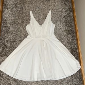 Lulu’s white dress. Size M